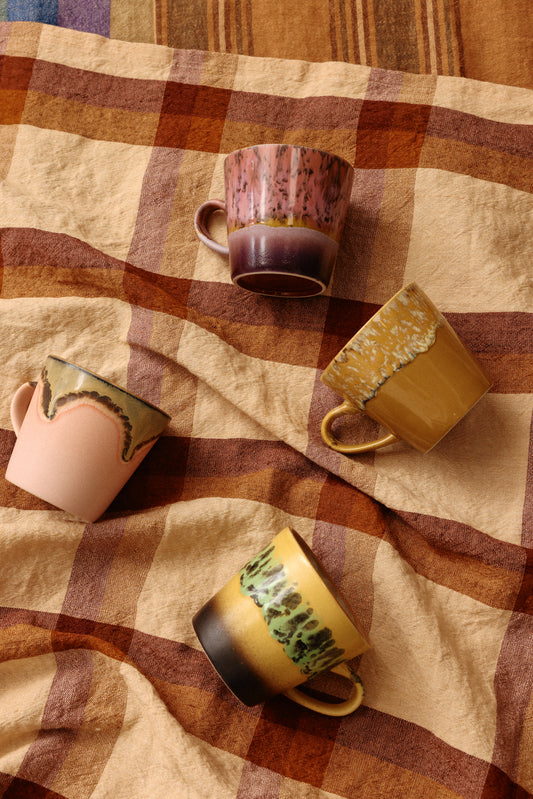 70er-Jahre-Keramik: Americano-Becher