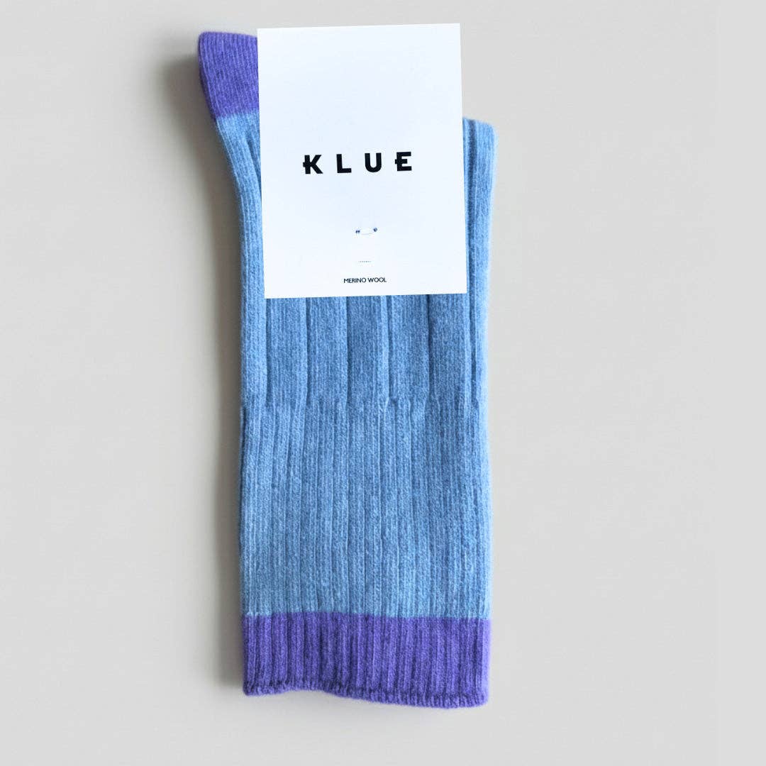 KLUE Merinowollsocken mit Bändern | Himmelblau und Lavendel