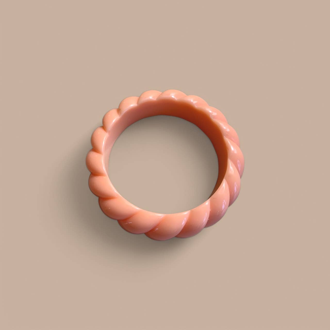 Gedrehter Armband in Blassrosa MM – Celluloseacetat