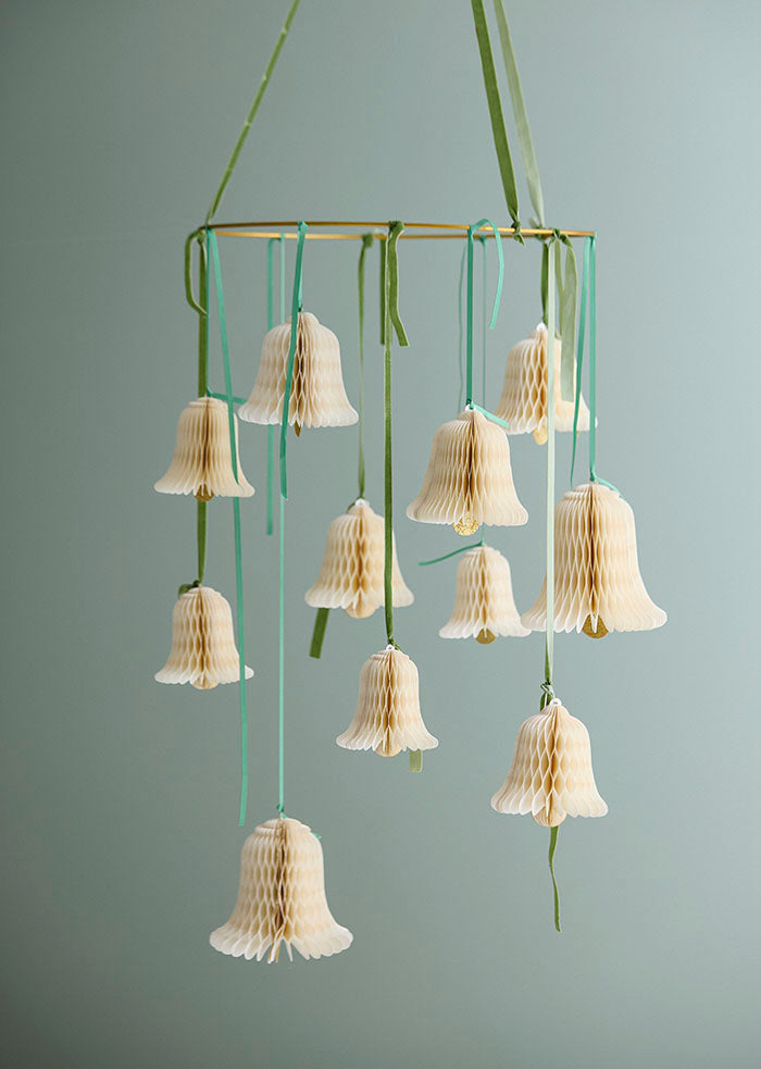 Honeycomb Bell 12cm Cream