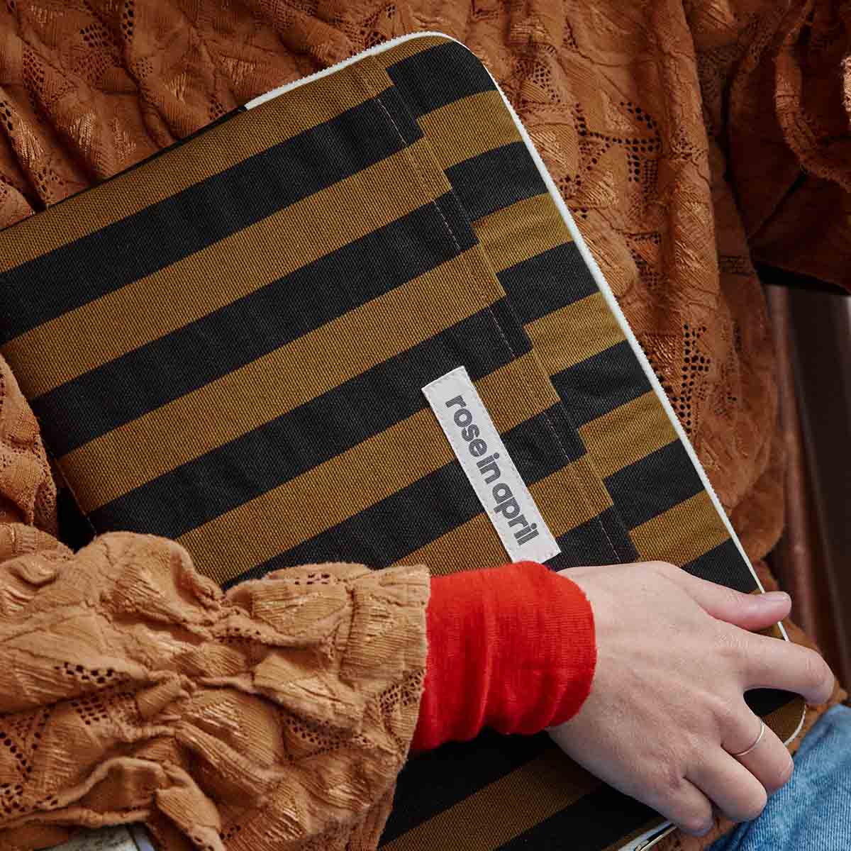 Laptophülle 13/14 Zoll Octave Streifen in Kreuzkümmel