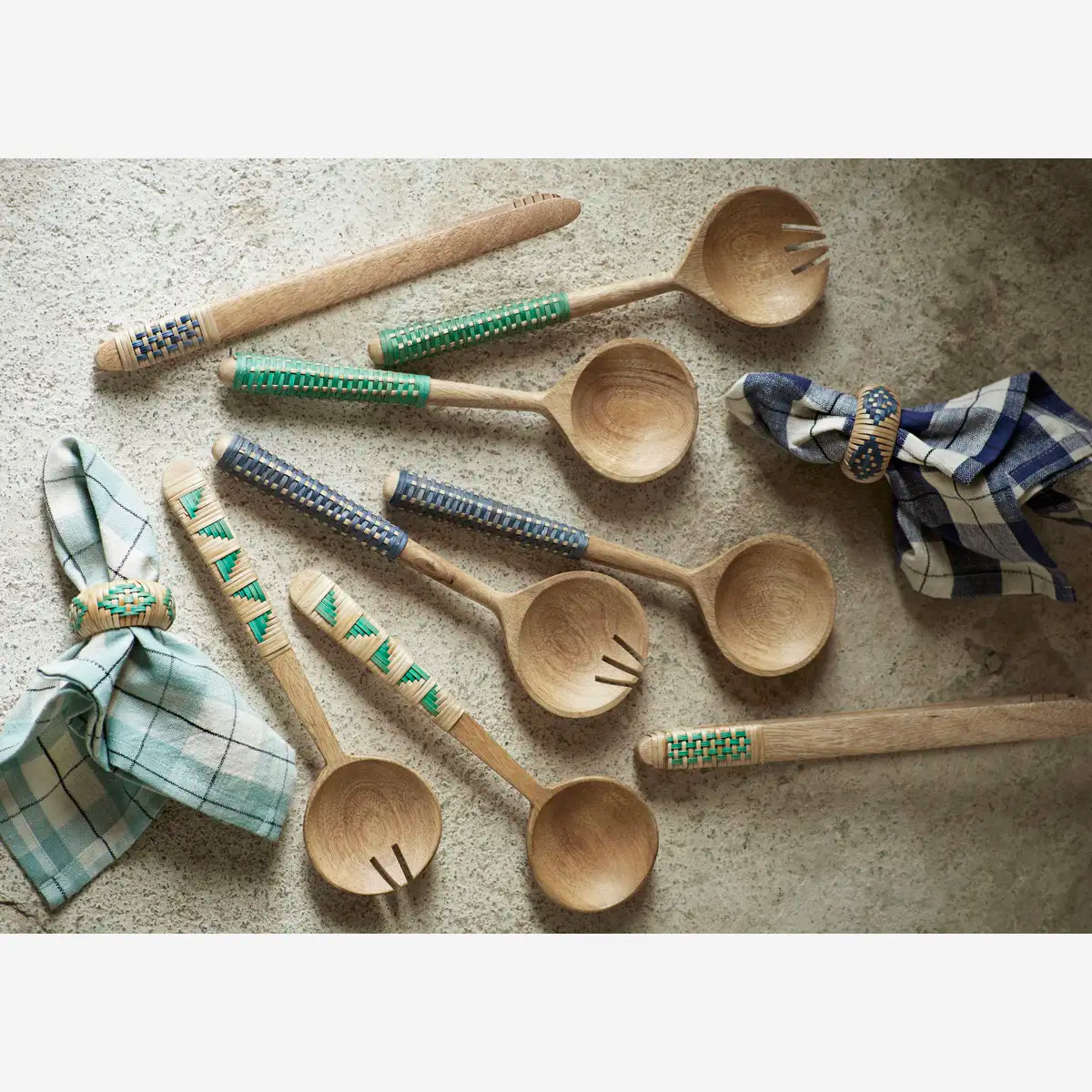 Salatbesteck aus Holz mit Bambus Rund