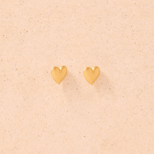 Corà Herz-Ohrstecker | Wasserdichter Schmuck aus Gold als Geschenk