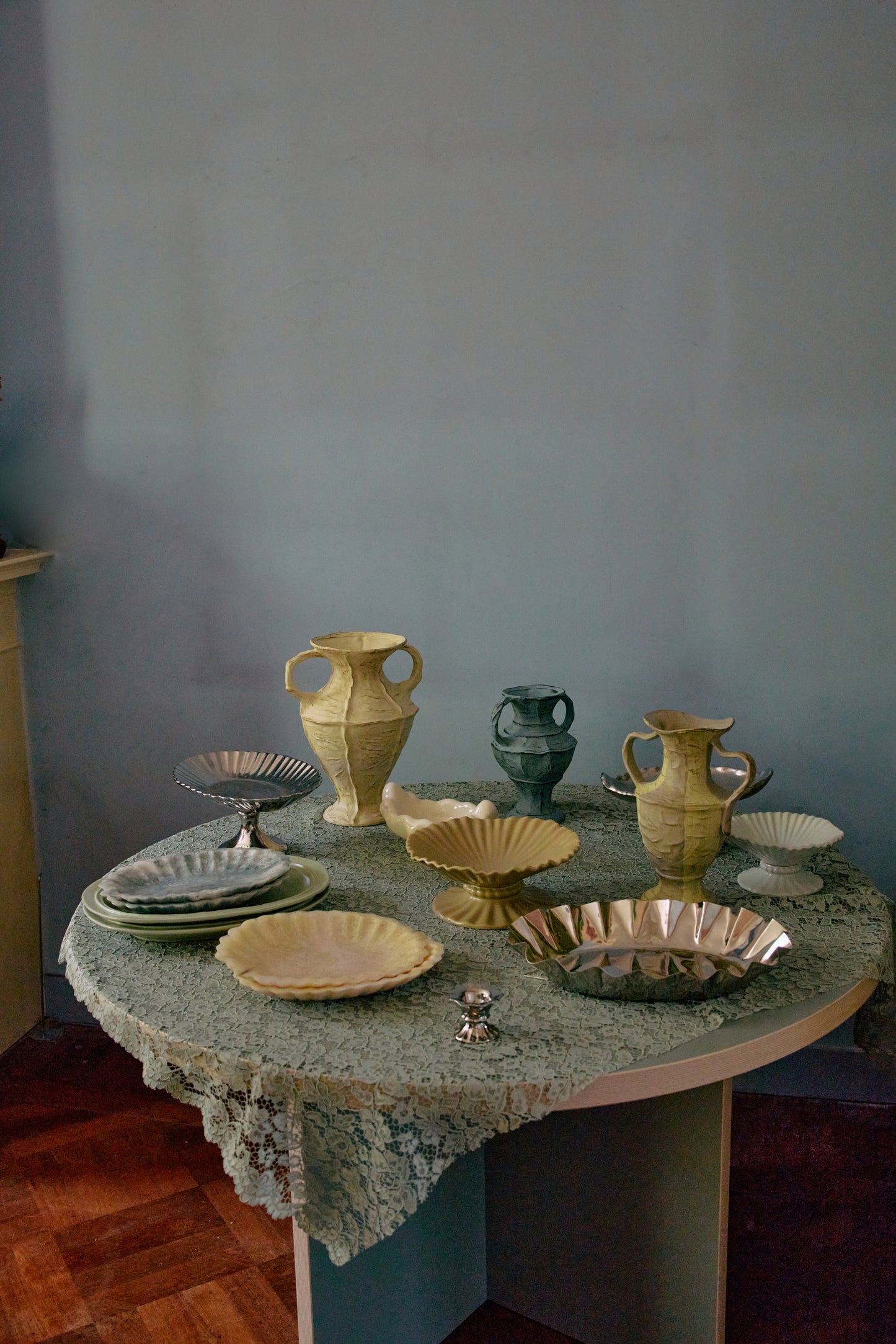 New Classics: Tablett aus Kunstharz, hellblau