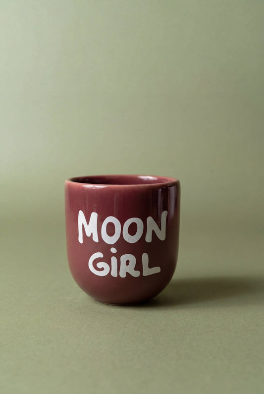 SISI-Tasse, Mondmädchen
