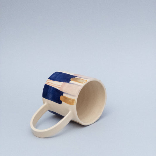 Becher aus undurchsichtigem Samt in Blau, Rosa und Orange