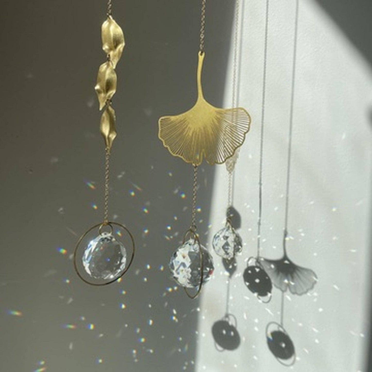 Suncatcher Gingko / Lichtfänger / Fensterkristall  / Prisma