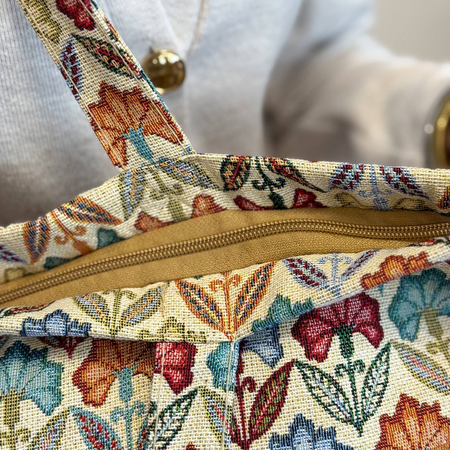Große Shopper mit Reißverschluss FLORA