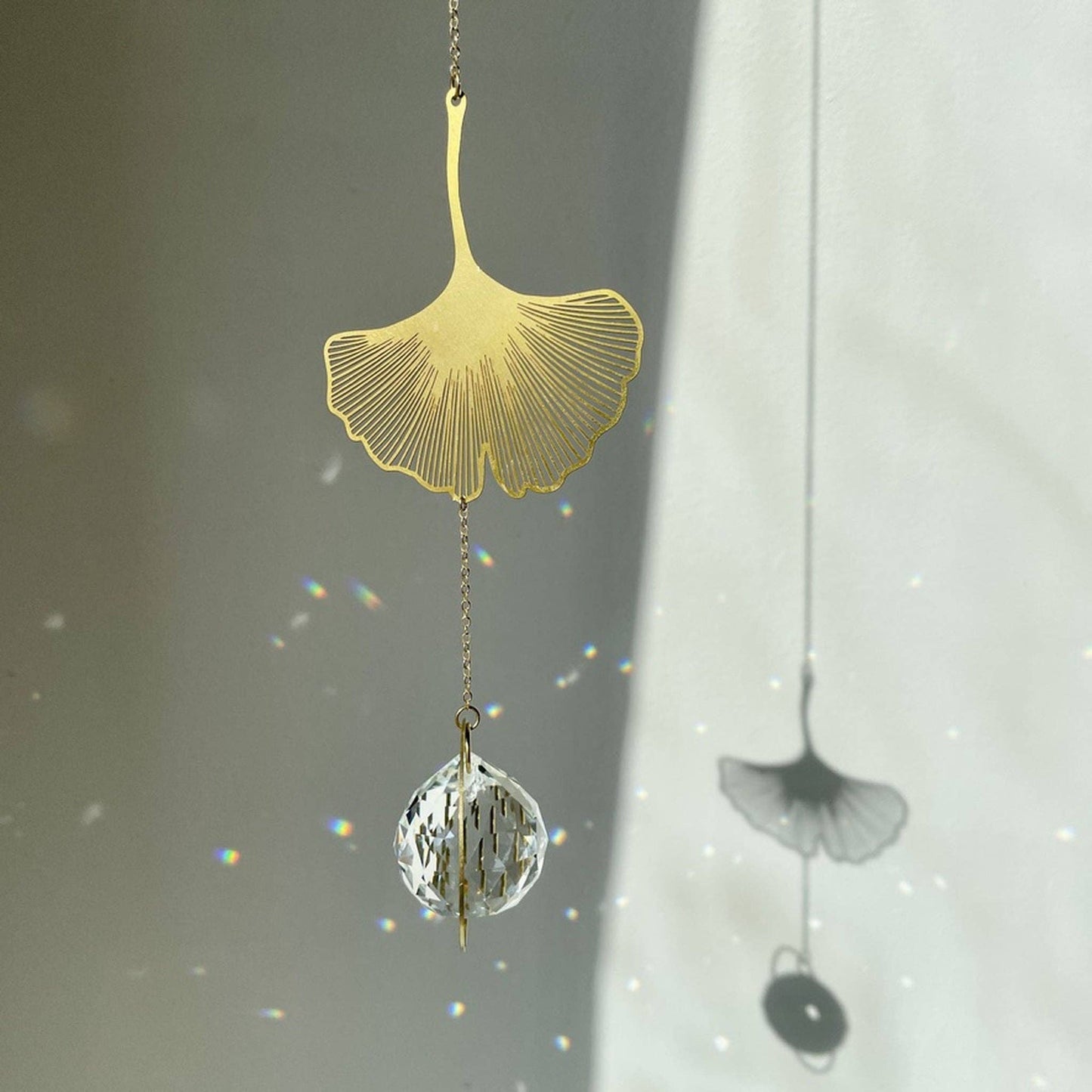 Suncatcher Gingko / Lichtfänger / Fensterkristall  / Prisma