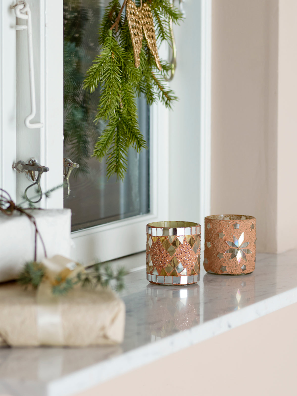 Miya Teelichthalter, Natur, Glas