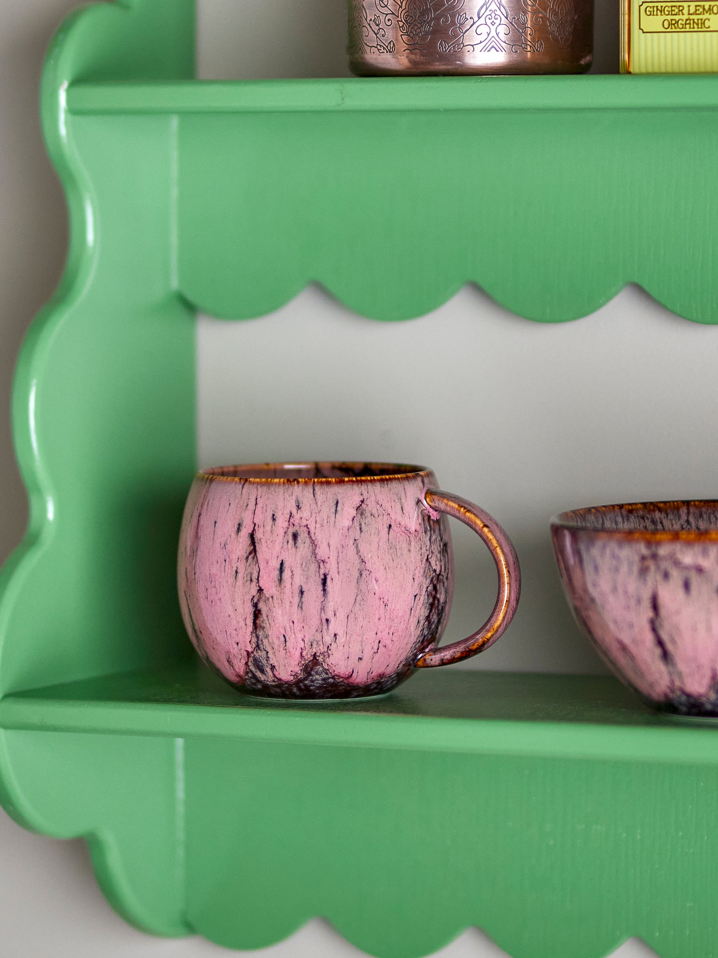 Rayen Becher, Rose, Steingut