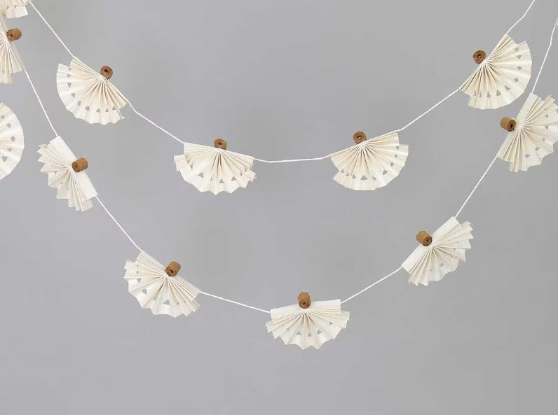 RAFAELA Girlande 16€