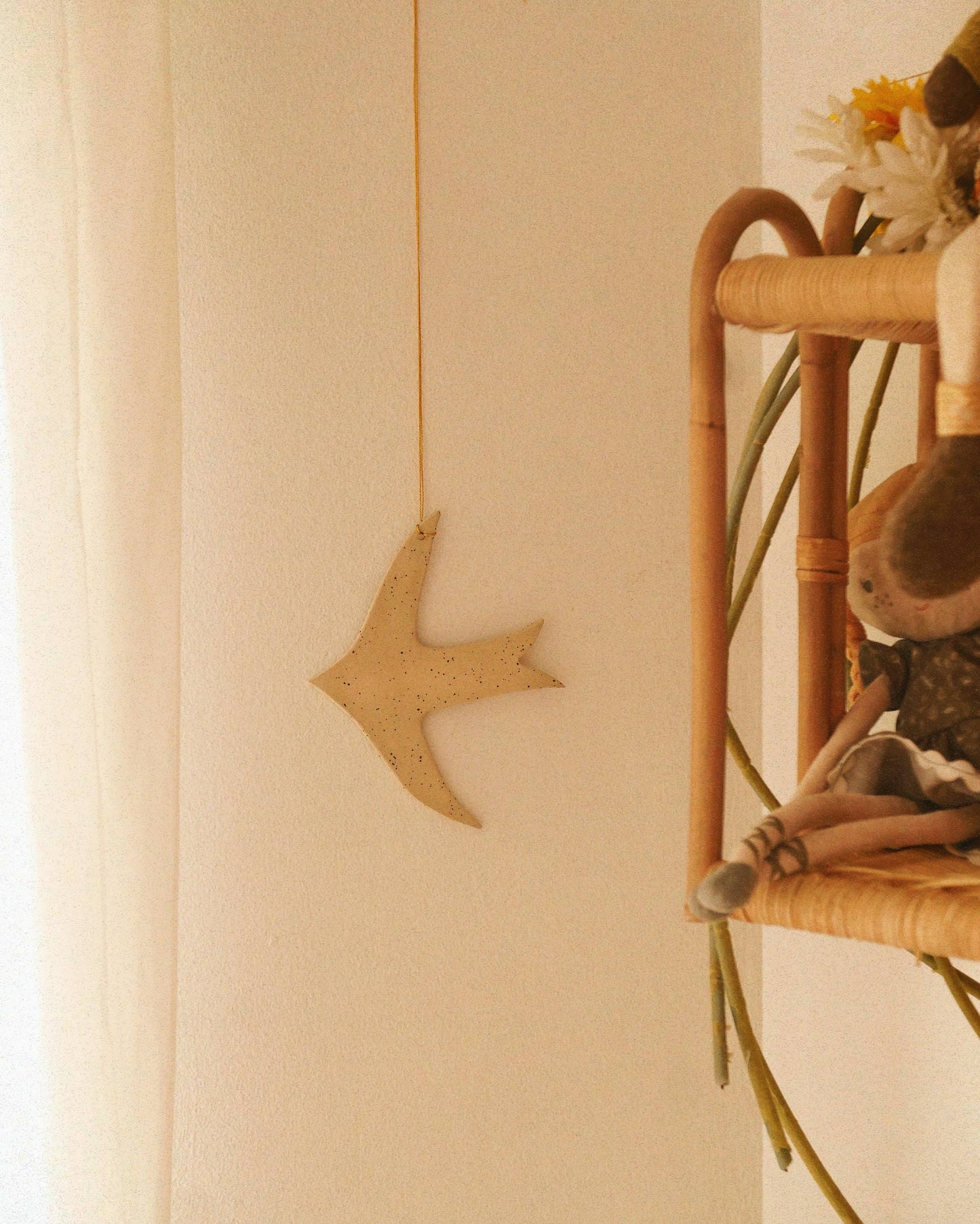 Keramische Schwalben