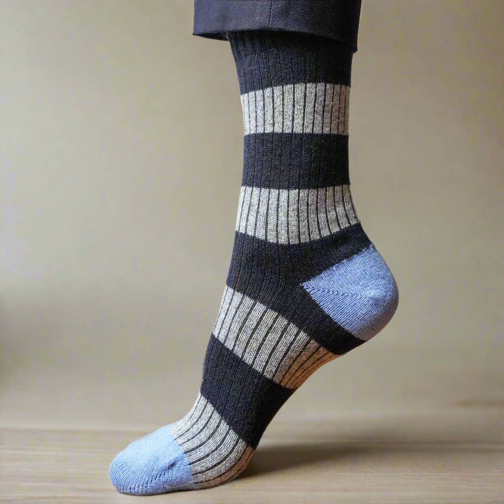 KLUE Merinowollsocken mit Streifen | Marineblau und Grau