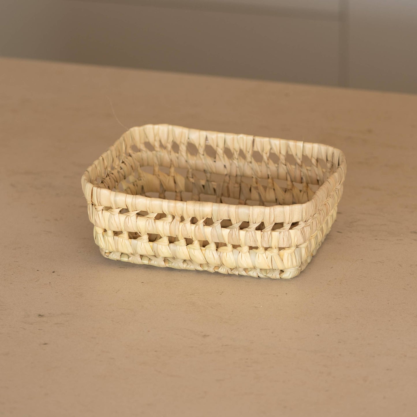 Rechteckiger Korb aus Palmblatt M