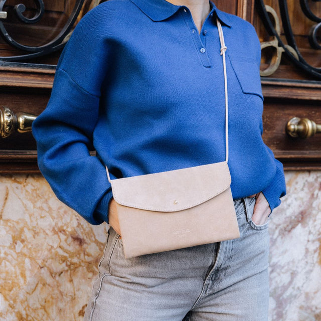 Cute Clutch - Suede Purple Blue