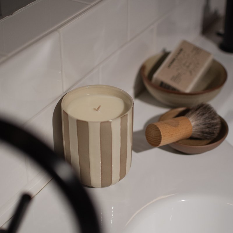 Burn - Streifen Creme - Kerze