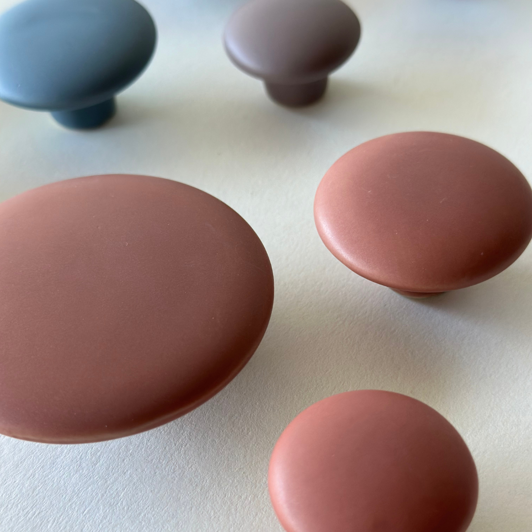 Knauf Mini - Matt - Russet Solid