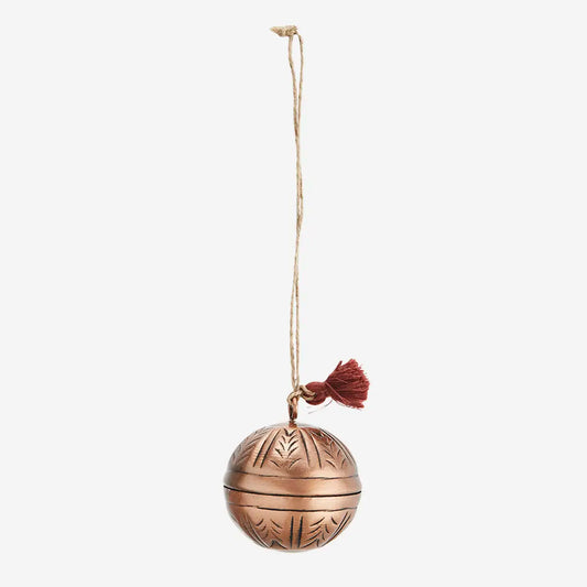 Hanging aluminium ball
