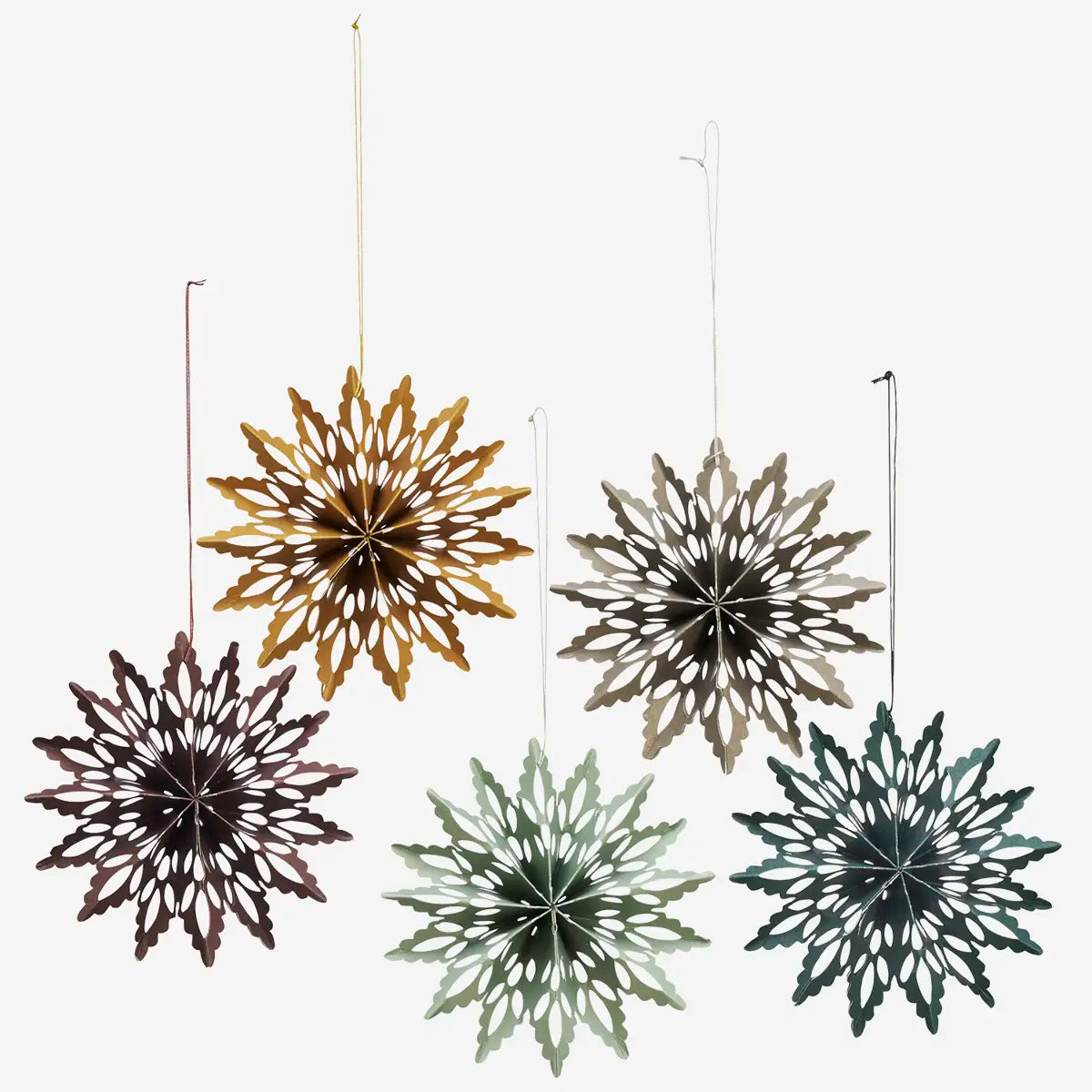 Hängende Papier-Schneeflocken